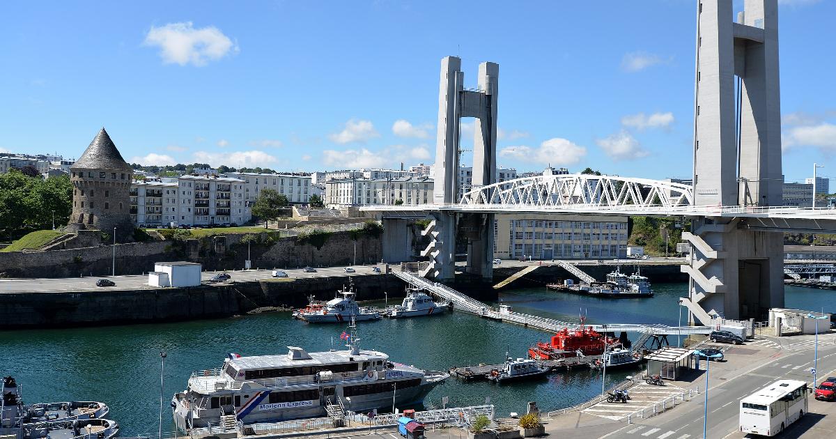 C'est le pont de Récouvrance à Brest